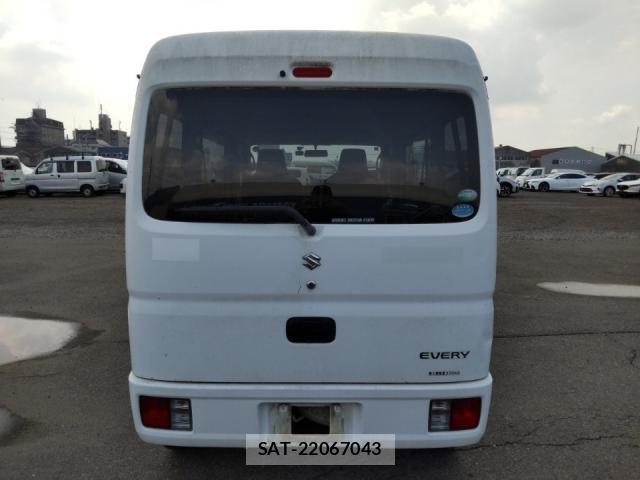 Suzuki EVERY 2016-06 8012078-3