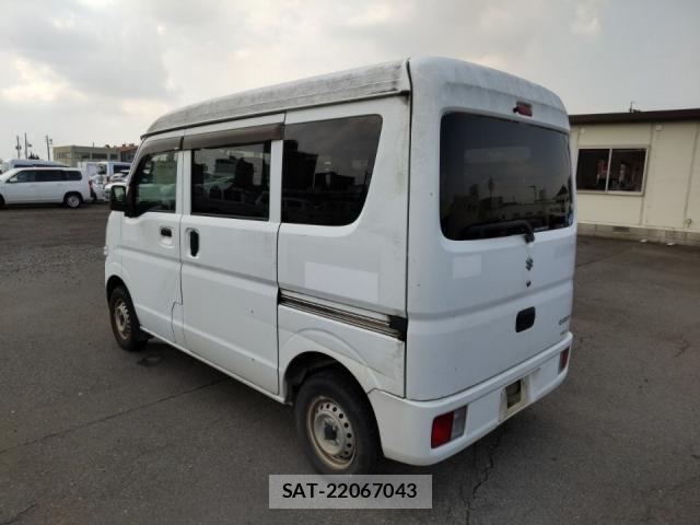 Suzuki EVERY 2016-06 8012078-4
