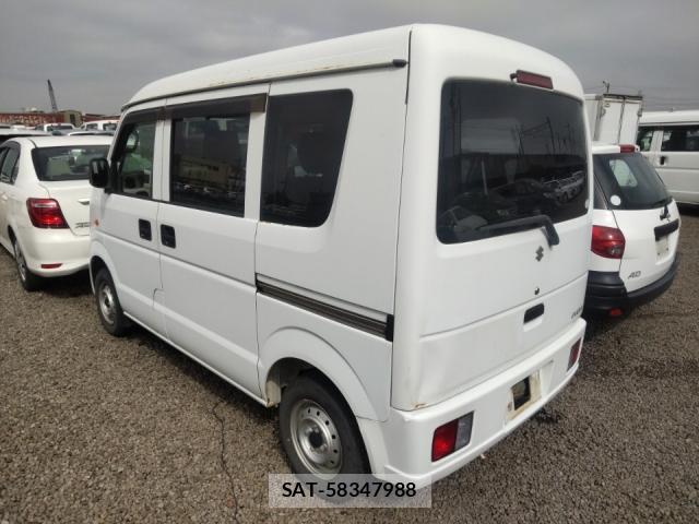 Suzuki EVERY 2012-06 8012079-4