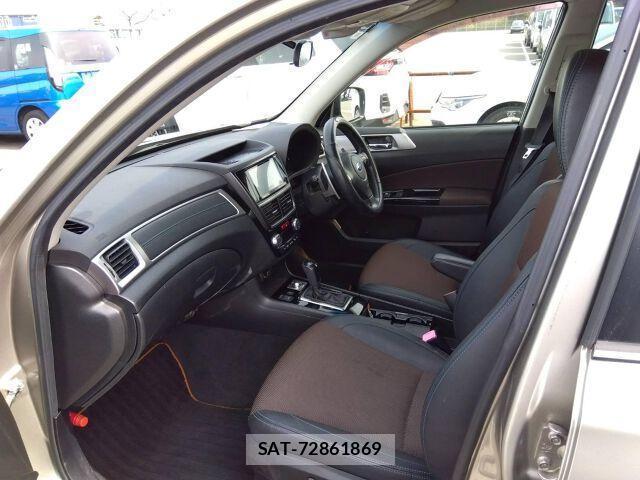 Subaru EXIGA CROSSOVER 2016-11 8009966-2