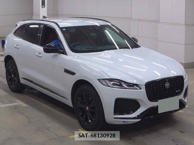 Jaguar F-PACE 2022-01 8010277-0