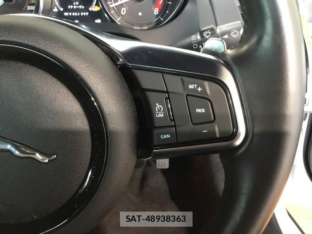 Jaguar F-TYPE 2018-10 8011144-7