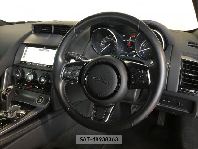 Jaguar F-TYPE 2018-10 8011144-1