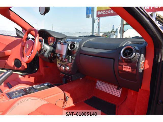 Ferrari F430 2006-01 8004086-4