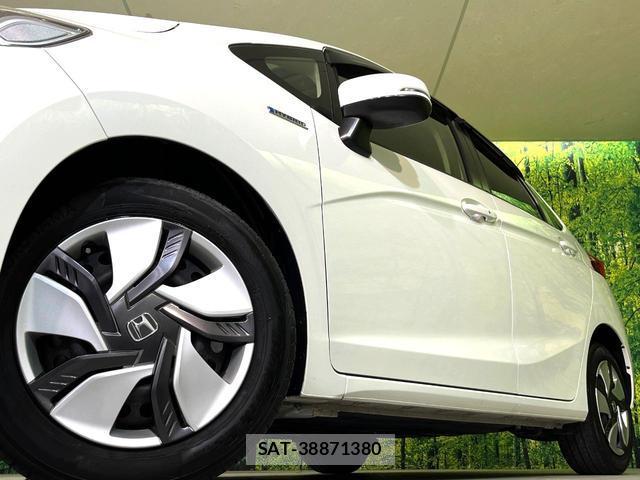 Honda FIT HYBRID 2015-08 8004631-12