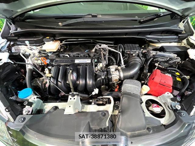 Honda FIT HYBRID 2015-08 8004631-17