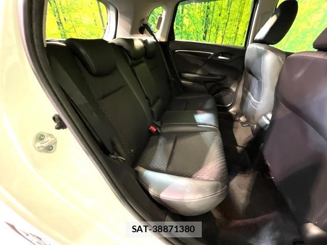 Honda FIT HYBRID 2015-08 8004631-8