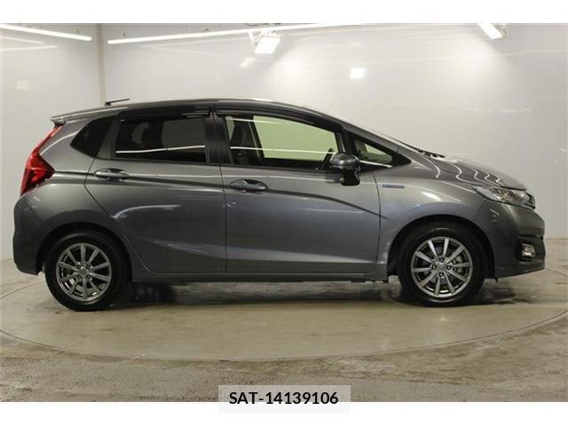 Honda FIT HYBRID 2019-09 8011329-8