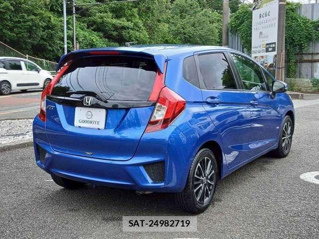 Honda FIT 2014-01 8003590-3
