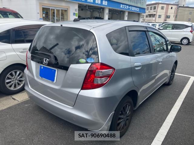 Honda FIT 2009-06 8005420-2