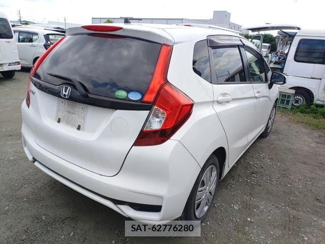 Honda FIT 2019-06 8005596-4