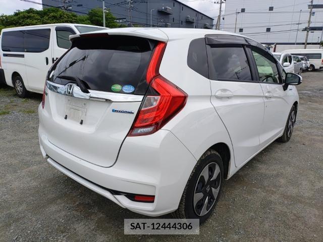 Honda FIT 2019-06 8005597-4