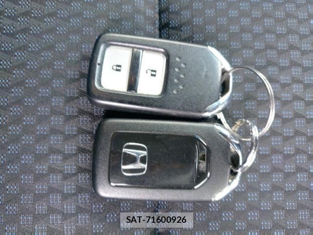 Honda FIT 2018-07 8005619-14