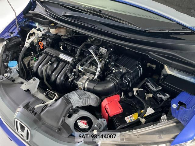 Honda FIT 2015-05 8006534-12