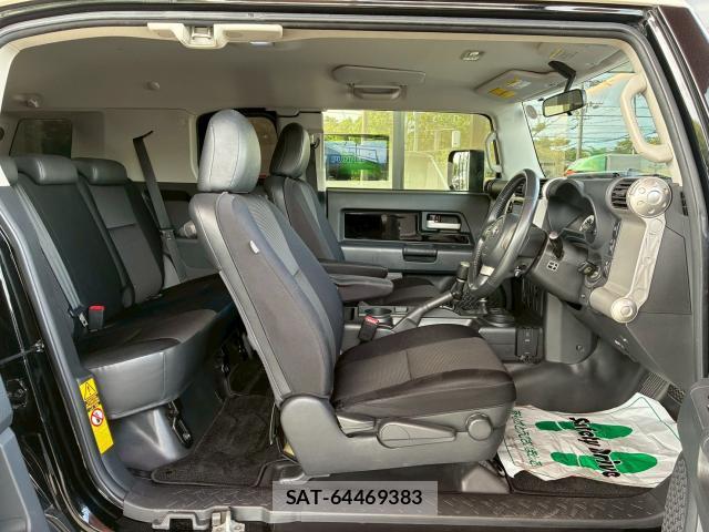 Toyota FJ CRUISER 2013-04 8004316-13