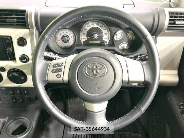 Toyota FJ CRUISER 2016-03 8004895-10