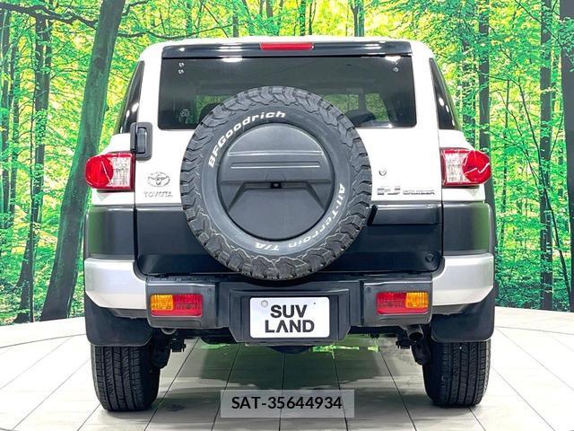 Toyota FJ CRUISER 2016-03 8004895-14