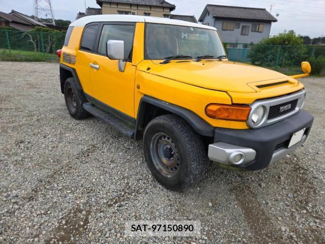 Toyota FJ CRUISER 2017-08 8008243-4