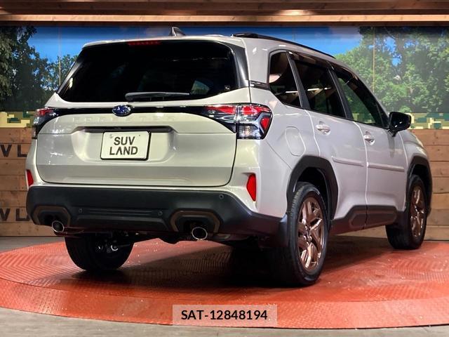 Subaru FORESTER 2025-06 8003888-16