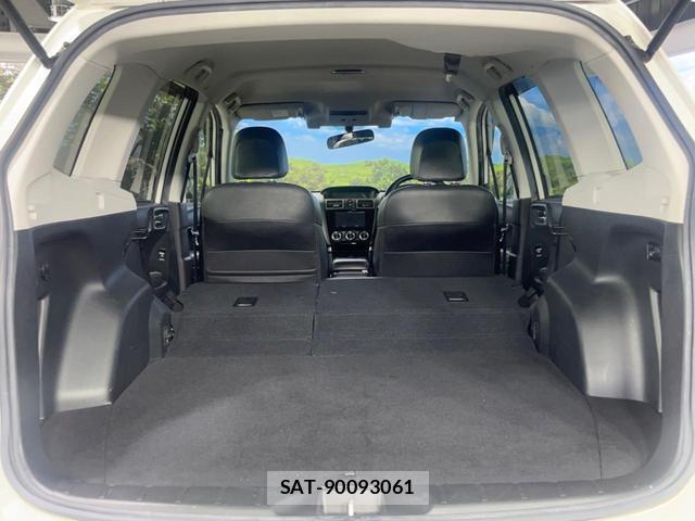 Subaru FORESTER 2016-01 8004732-10