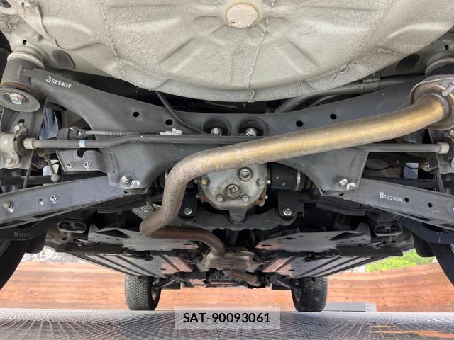 Subaru FORESTER 2016-01 8004732-19
