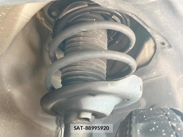 Subaru FORESTER 2016-02 8006603-19