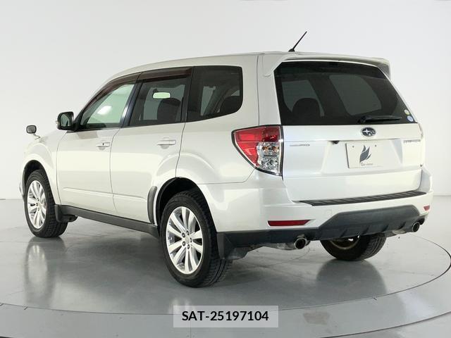 Subaru FORESTER 2011-11 8010585-4