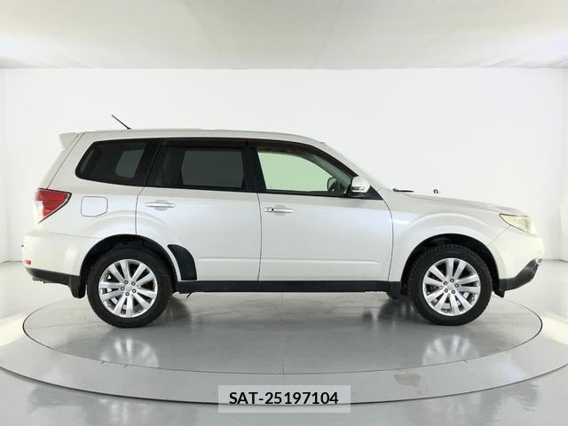 Subaru FORESTER 2011-11 8010585-7