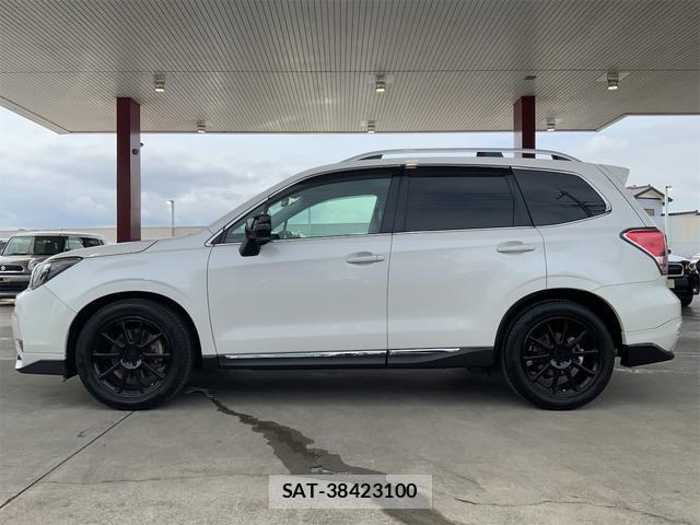 Subaru FORESTER 2018-06 8011470-4