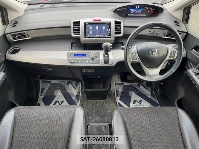 Honda FREED HYBRID 2015-11 8003204-1