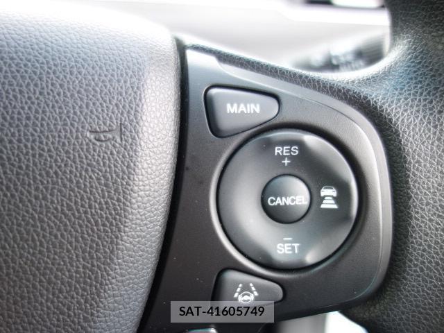 Honda FREED HYBRID 2023-06 8009716-16