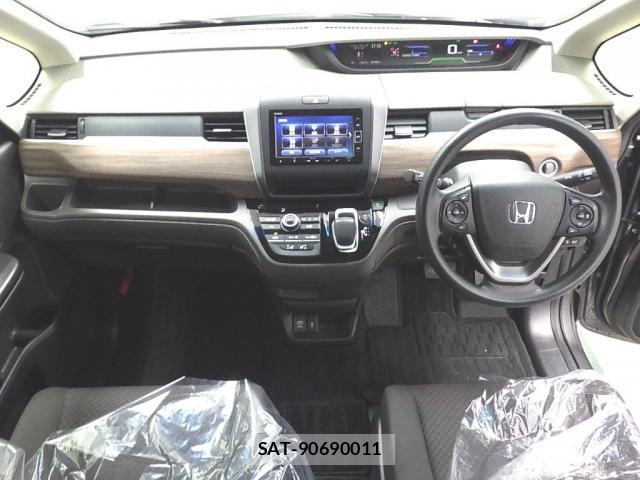 Honda FREED 2022-08 8010535-2