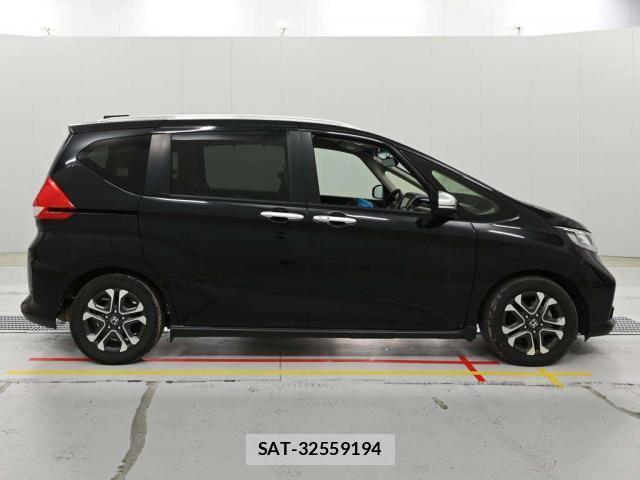 Honda FREED 2023-08 8003258-11