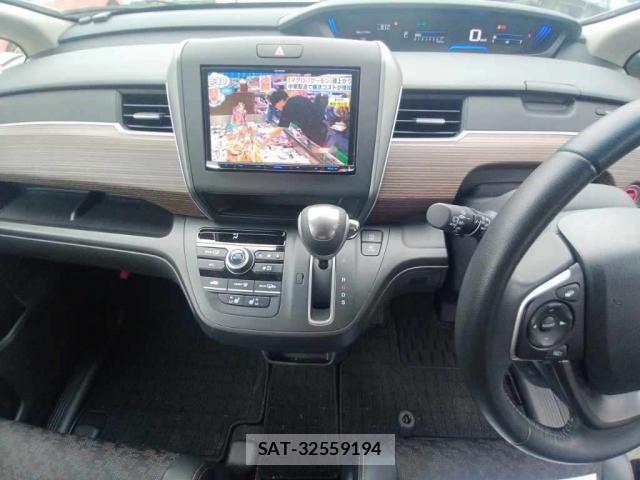 Honda FREED 2023-08 8003258-2