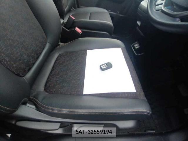 Honda FREED 2023-08 8003258-5