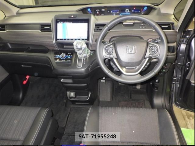 Honda FREED 2018-04 8003261-2