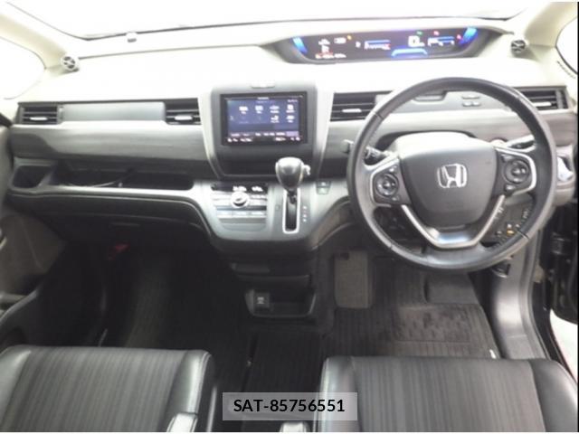 Honda FREED 2017-10 8003328-2