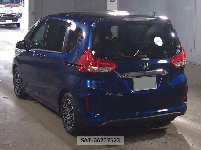 Honda FREED 2017-06 8003344-1