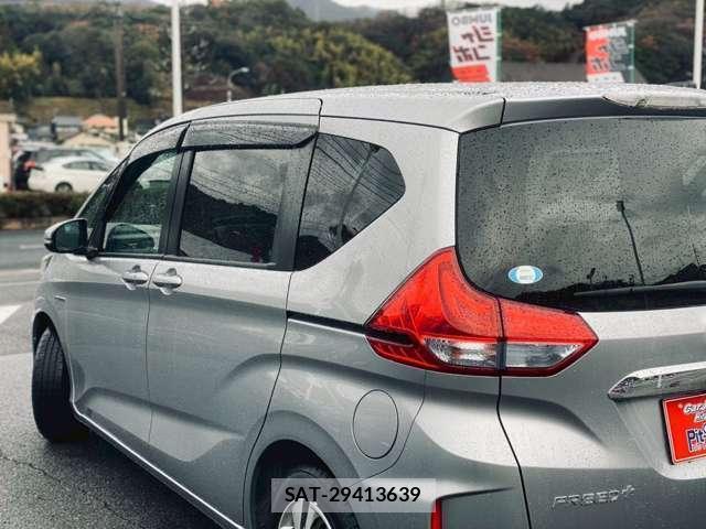 Honda FREED 2019-03 8003927-13