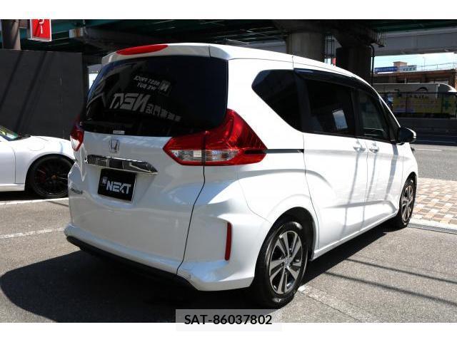Honda FREED 2023-04 8007278-1