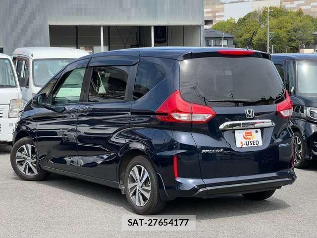 Honda FREED 2021-12 8010377-12