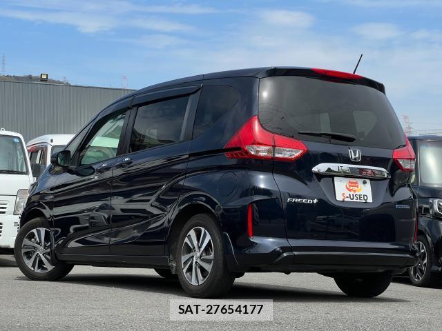 Honda FREED 2021-12 8010377-8