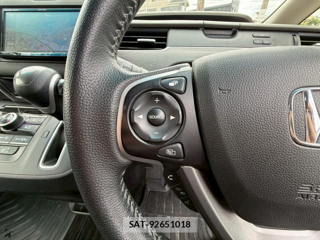 Honda FREED 2021-10 8010819-4
