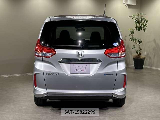 Honda FREED 2017-12 8011169-1