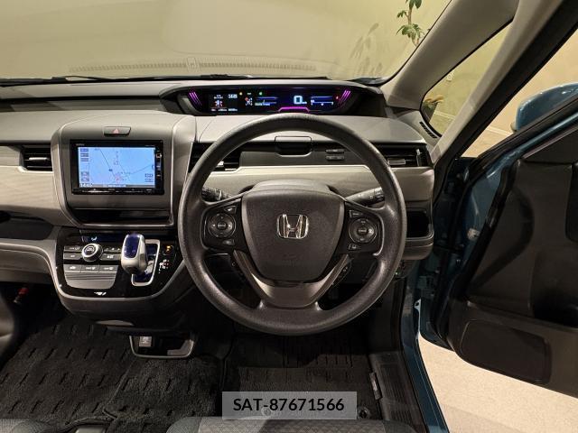 Honda FREED 2016-11 8011170-16