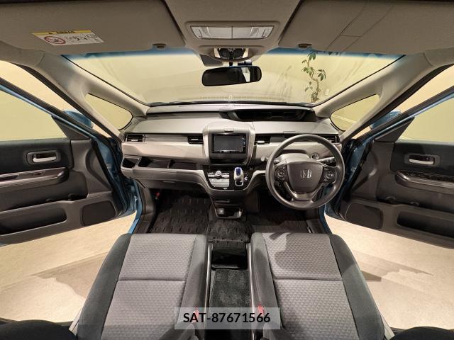 Honda FREED 2016-11 8011170-2