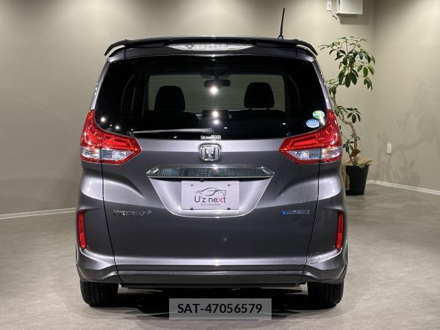 Honda FREED 2017-12 8011174-1