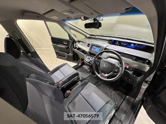 Honda FREED 2017-12 8011174-5