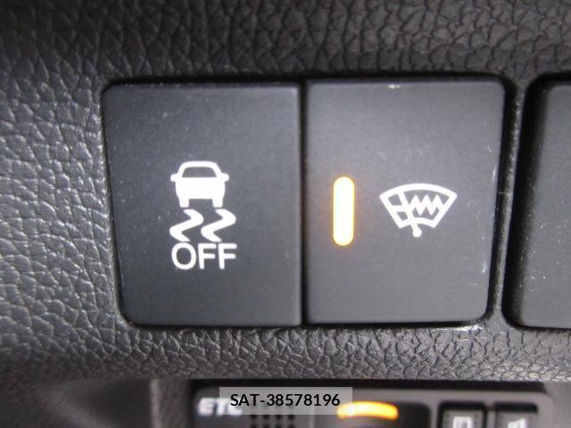 Honda FREED 2018-12 8011979-7