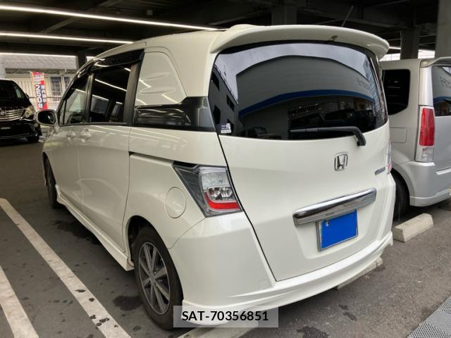 Honda FREED SPIKE 2012-04 8005401-13